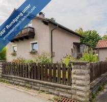 Einfamilienhaus in direkter Zentrumsnähe 5-Zimmer, EBK und großzügiger Garten - Ruhstorf