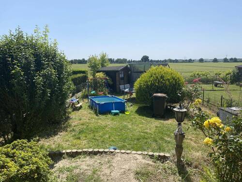 Blick in den Garten - Reihenmittelhaus mit 135,00 m² in Kempen zum Kaufen