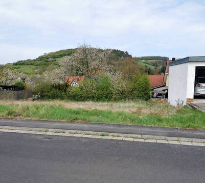 PHOTO-2025-05-07-13-15-16-2 - Raus aus der Stadt, rein ins Leben - hier wird Ihr Haus Wirklichkeit