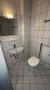 Bad mit Toilette + Waschbecken.jpg - 