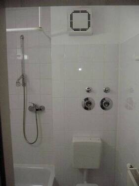 Bild 1 - 2 Zimmer Etagenwohnung zur Miete in Göttingen