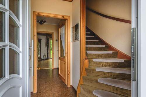 Hauseingang - Einfamilienhaus mit 155,00 m&sup2; in Würselen zum Kaufen