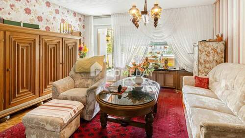 1. OG Wohnzimmer 1 - 