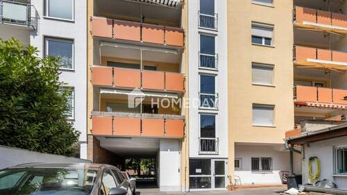 Außenansicht 3 - 4 Zimmer Mehrfamilienhaus, Wohnhaus in Frankfurt am Main