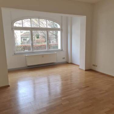 1000196711.jpg - Etagenwohnung mit 130,90 m&sup2; in Freiberg zur Miete