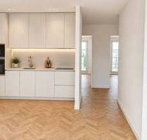 Moderne 3-Zimmer-Neubauwohnung mit Ensuite-Bad und zwei Balkonen - Fertigstellung Ende 2026 - Berlin Kreuzberg
