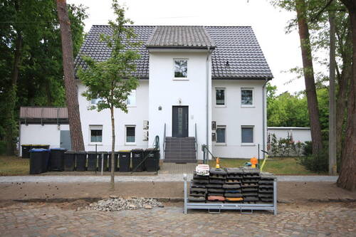 Hausansicht - Mehrfamilienhaus, Wohnhaus in Falkensee