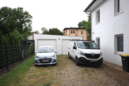 Garagen - Mehrfamilienhaus, Wohnhaus mit 378,00 m² in Falkensee zum Kaufen
