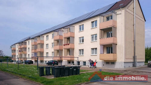Rückansicht_Haus - ***3 Zimmer - Balkon - ruhig***