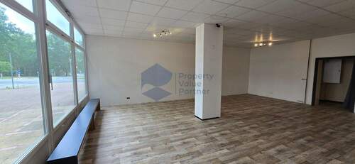 Verkaufsraum - 1 Zimmer Gewerbeobjekt (Büro, Produktion, Verkauf) in Wolfsburg