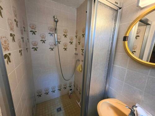 Duschbad KG - 
