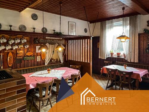 Gaststube - Hotel, Pension, Gasthof in Wallenfels zum Kaufen