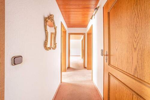 Flur EG - 6 Zimmer Einfamilienhaus in Dortmund