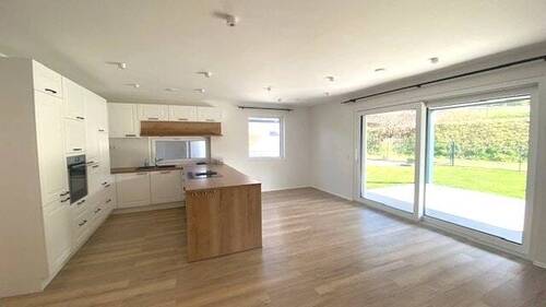 mit Essplatz. - Doppelhaushälfte mit 122,00 m² in Lautenbach zum Kaufen