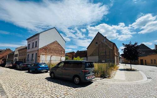 Eckgrundstück - Exklusives Grundstück mit Traumblick für Einfamilienhaus oder modernes Townhouse