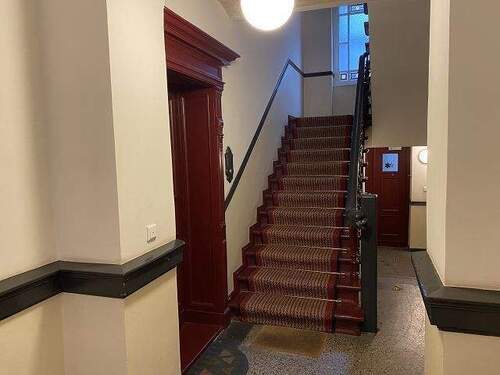 Zugang vom Treppenhaus - 