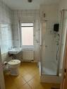 Duschbad mit Fenster - 