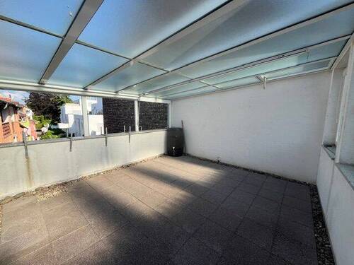 sehr schöne Dachterrasse mit elektr. Markise - 3 Zimmer Etagenwohnung zum Kaufen in Worms