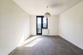 Schlafzimmer mit Balkonzugang - 3 Zimmer Einfamilienhaus zum Kaufen in Bonn