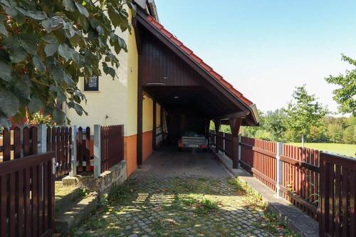 Carport-Stellplätze - 