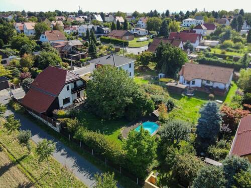 Drohnenansicht - 4 Zimmer Einfamilienhaus in Dresden