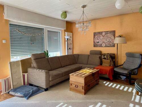 Wohn-/Esszimmer - 4 Zimmer Reihenmittelhaus zum Kaufen in Lämmerspiel