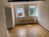 image002.jpg - Schöne Wohnung zu vermieten! - 600,00&nbsp;EUR Kaltmiete, ca.&nbsp; 65,00&nbsp;m&sup2;&nbsp;Wohnfl&auml;che