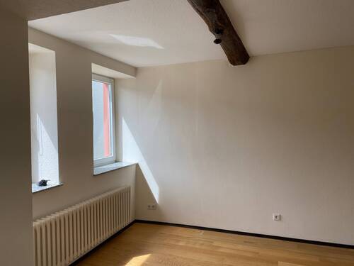 image005.jpg - Etagenwohnung mit 65,00 m&sup2; in Irrhausen zur Miete