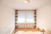 Schlafzimmer EG - 