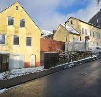 ZWANGSVERSTEIGERUNG: Gebäudekomplex, Produktionsgebäude u. 2 Gebäude mit Mischnutzung - Lüdenscheid