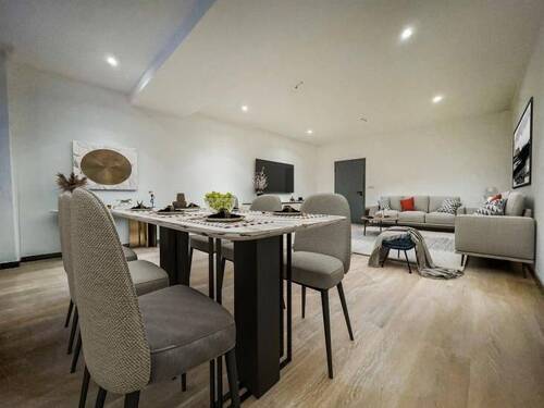 Wohnzimmer - Einziehen & Wohlfühlen: Erstklassige Neubauwohnung mit vielen Extras