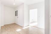 Eingangsbereich - Helle Räume & moderner Komfort - 3-Zimmer-Wohnung in der Mockauer Straße