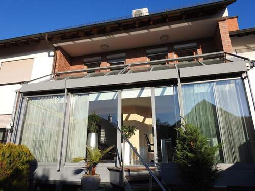 Ansicht Garten auf das Gebäude - 