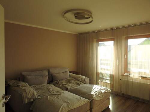 1. OG Zimmerbeispiel - 