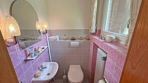 Gäste-WC Erdgeschoss - 