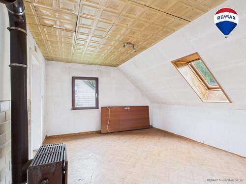 RE/MAX Immobilien DeLux Einfamilienhaus Merzig Zimmer - 