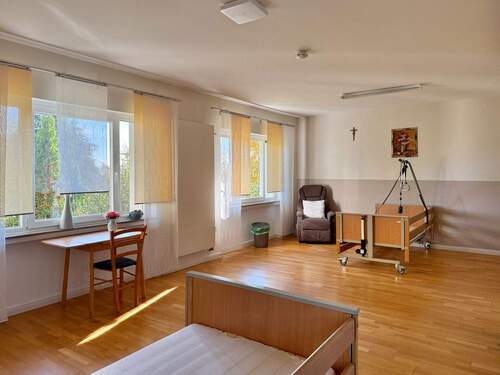 EG Doppelzimmer 1 (mit Rampe) - 