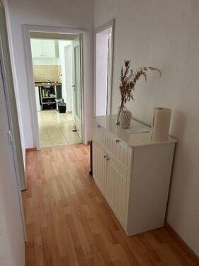 Diele - 2 Zimmer Etagenwohnung zur Miete in Weimar