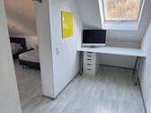 Zimmer 2 - 