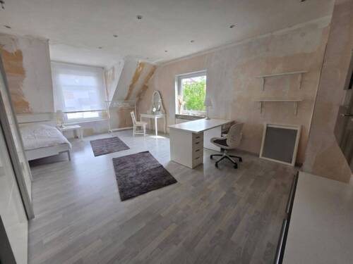 Zimmer 2 - 