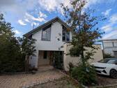Eingang - Exklusive Wohnung Haus in VS-Weilersbach zu vermieten