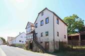 Haus seitl. - 8 Zimmer Mehrfamilienhaus, Wohnhaus zum Kaufen in Erlenbach am Main