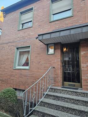 Eingang - 5 Zimmer Reihenendhaus zum Kaufen in Hamm