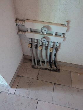 Fussbodenheizung EG - 