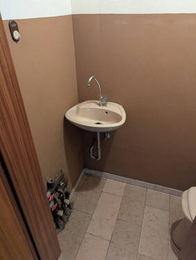 Gäste WC OG - 