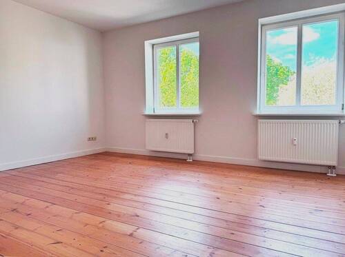 Zimmer - Etagenwohnung mit 69,70 m&sup2; in Schwerin zur Miete