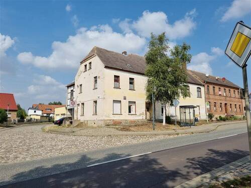 Hausansicht - Hotel, Pension, Gasthof in Oschersleben zum Kaufen