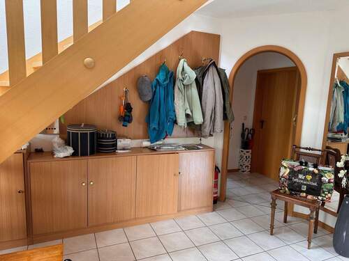 Diele.jpg - Einfamilienhaus mit 160,00 m² in Halle (Saale) zum Kaufen