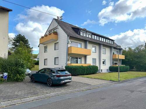 Straßenansicht Haus 2 - 