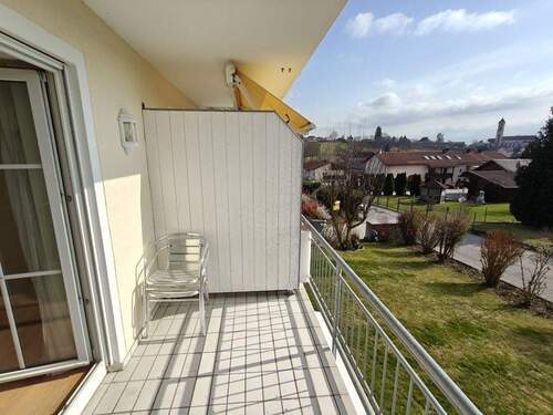 Südbalkon vom Wohnen aus begehbar - 